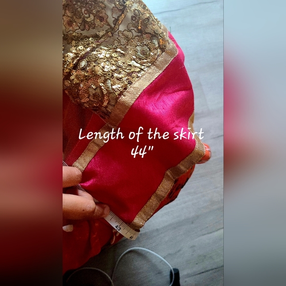 Preowned stylish lehenga choli in size XL - Picture 5 of 15